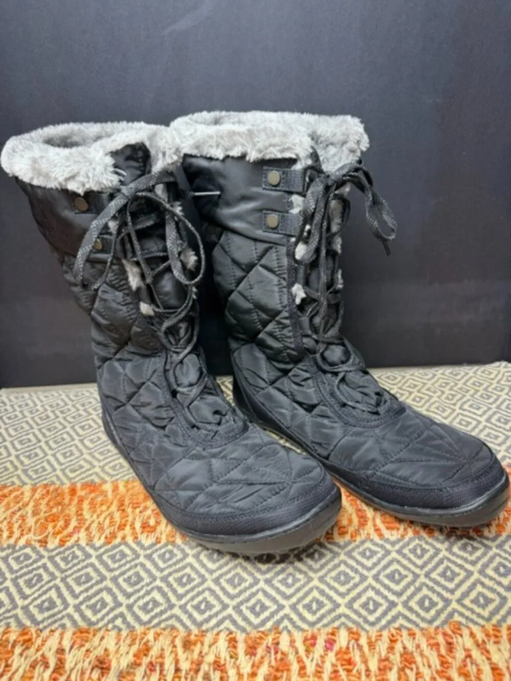 Columbia Minx Snow Boots Woman's Size 11
